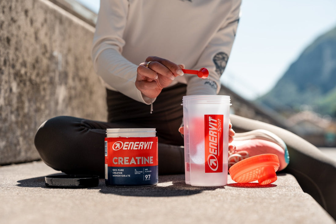ENERVIT Creatine a shaker, příprava nápoje s kreatinem