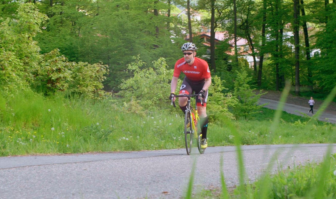 VIDEO: Proč a čím doplňovat energii během sportu